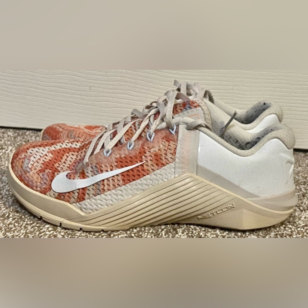 Nike Metcon 6 Women's Size 8 Orange White Training Lifting Sneakers DJ3076-064